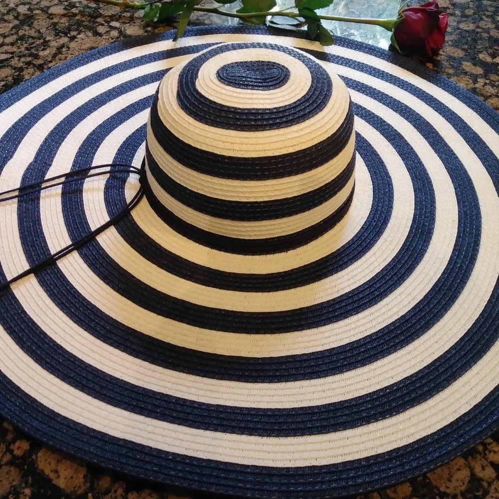 H&M Stylish Wide Brim sun hat New WOT
